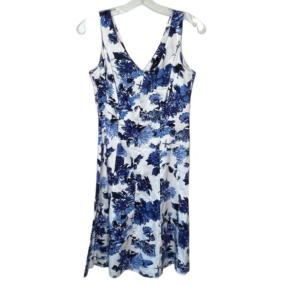 Chaps Dresses & Skirts - Chaps‎ Floral Blue Dress